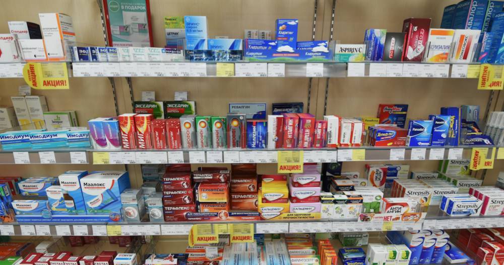 В российских аптеках стало в два раза меньше фальсифицированных лекарств