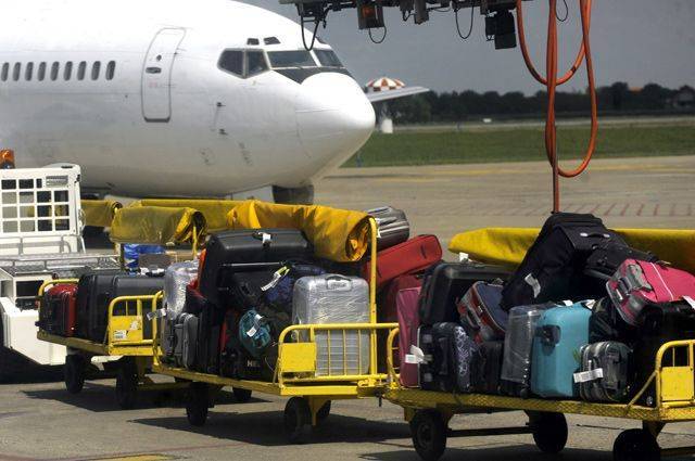 Приключения чемоданчика. Кто ворует багаж в аэропорту и как его сохранить?