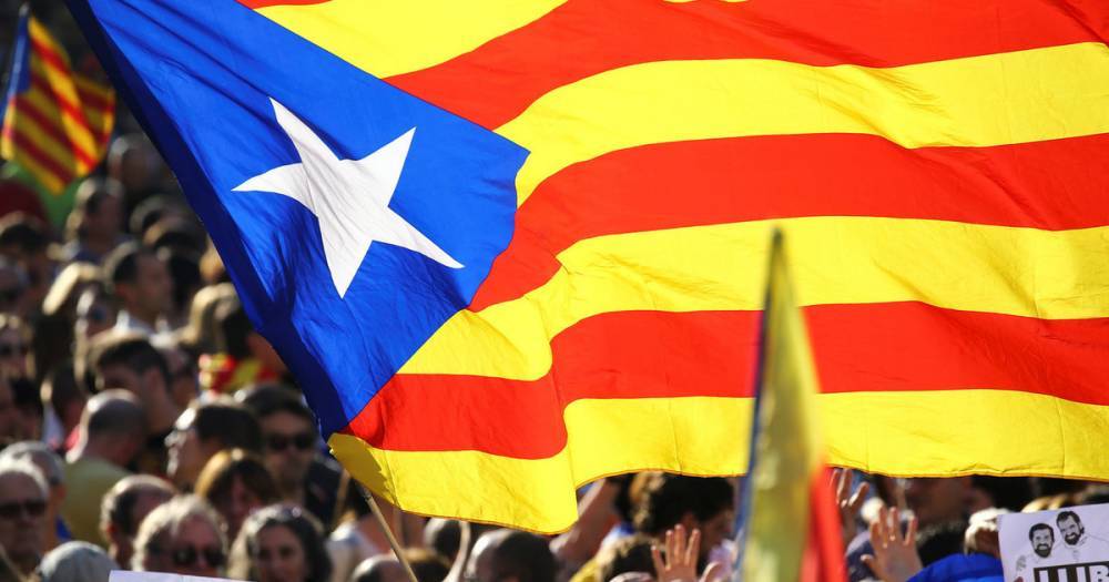 Парламент Каталонии признал решение Испании о его роспуске