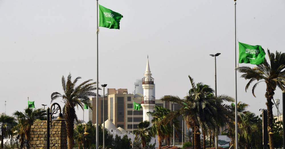 СМИ сообщили о нападении на дворец короля Саудовской Аравии