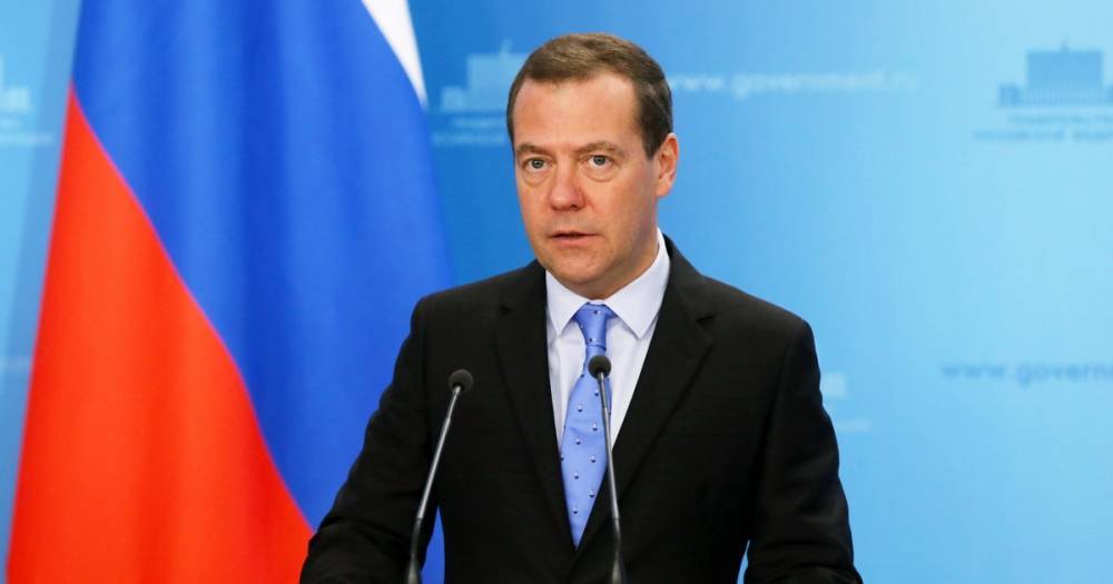 Медведев прибыл в Манилу для участия в саммитах АСЕАН и ВАС