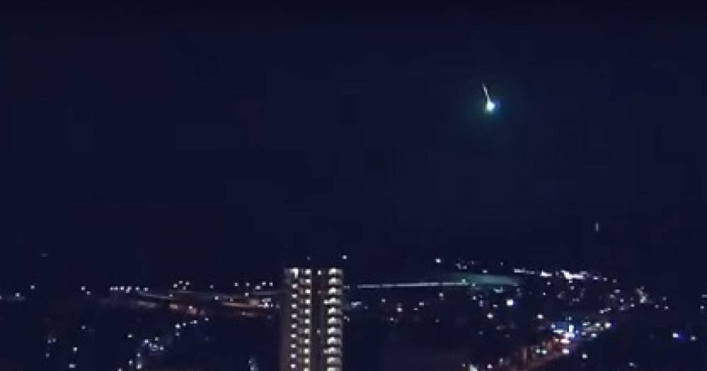 Таинственный "огненный шар" в небе над Канадой оказался частью ракеты