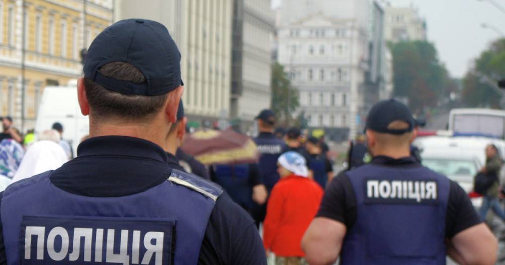 В Одессе полицейские "развели" инкассаторов на $120 тысяч