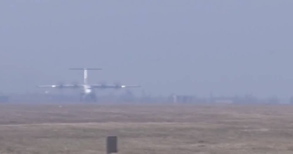 В Китае провели испытания крупнейшего в мире самолёта-амфибии - life.ru - Китай - Новости