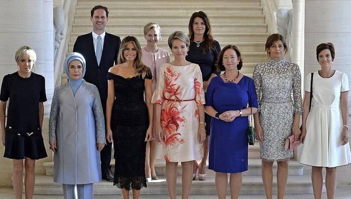 Фотосессия жен НАТО: 9 женщин и супруг гей-премьера Люксембурга