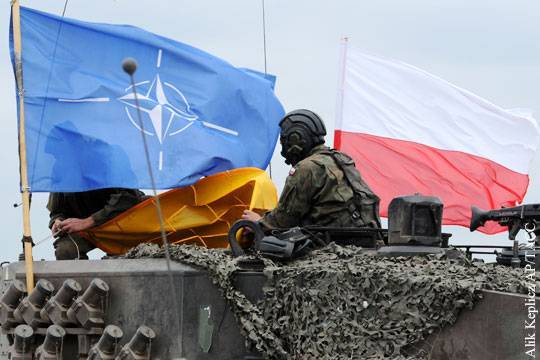 Жители Восточной Европы все чаще выступают против НАТО и за дружбу с Россией