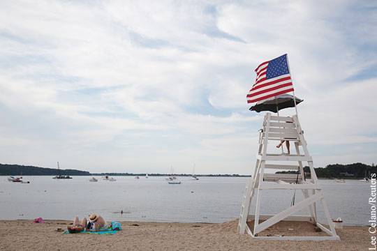 У российских дипломатов в США отобрали право бесплатно посещать пляж