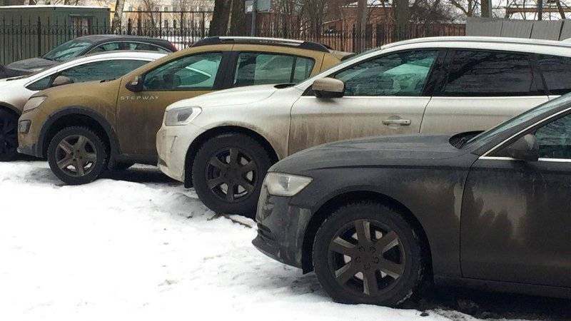 Москвичи устроили массовую драку из-за парковки
