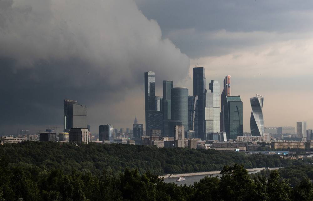 В Москве и области ожидаются гроза с градом