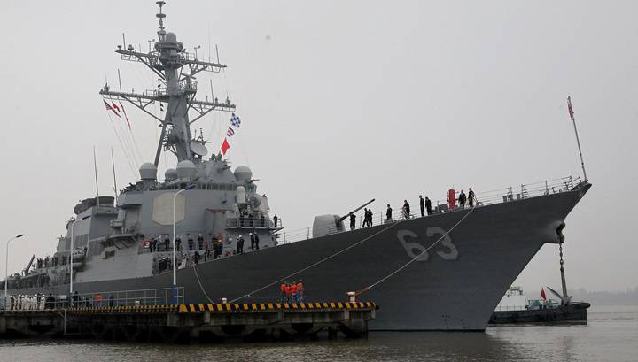 КНР выразила решительный протест из-за появления эсминца США у островов Сиша