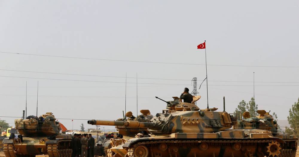 СМИ сообщили о вторжении турецкой армии на территорию Сирии в районе Кобани