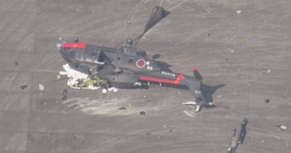 На авиабазе в Японии рухнул военный вертолёт