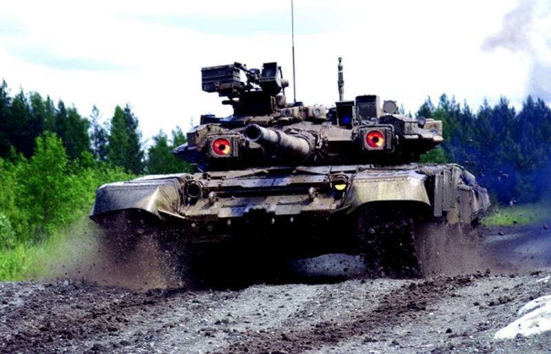 Русские танки теснят американские