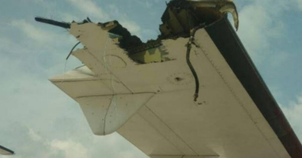 В аэропорту Куаланаму в Индонезии два самолёта столкнулись крыльями