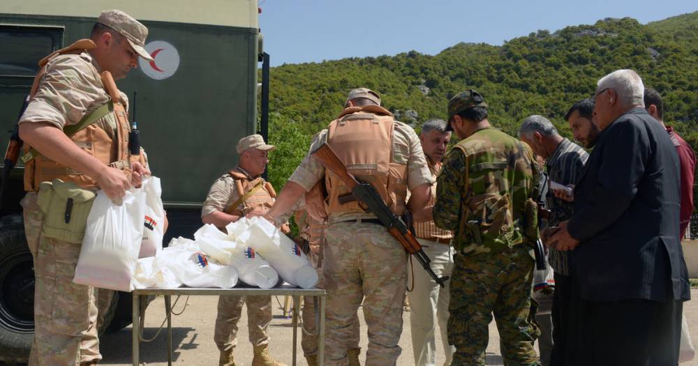 Российские военные доставили 300 кг лекарств в онкологический центр в Сирии