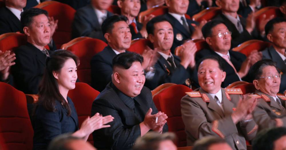 "Большая победа". Ким Чен Ын позвал своих учёных-ядерщиков на банкет