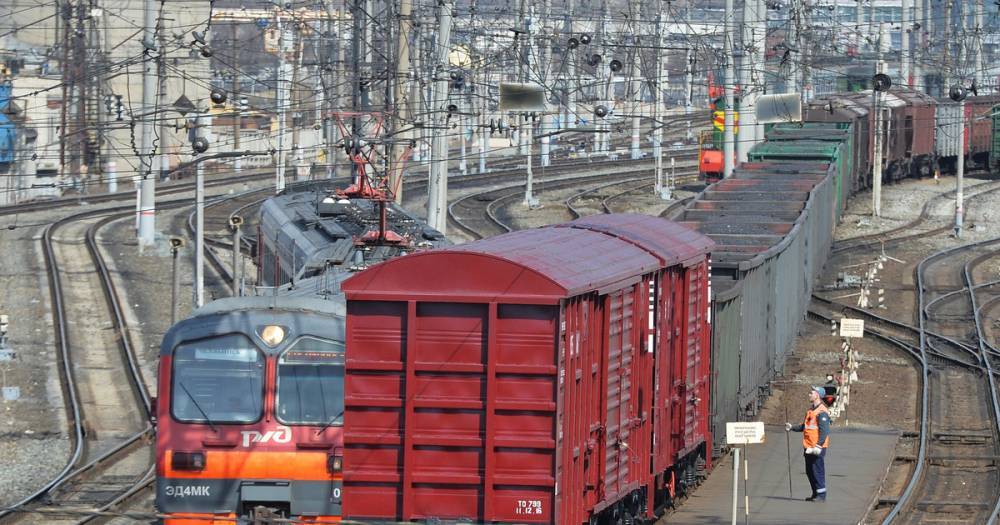 РЖД открыли движение грузовых поездов в обход Украины