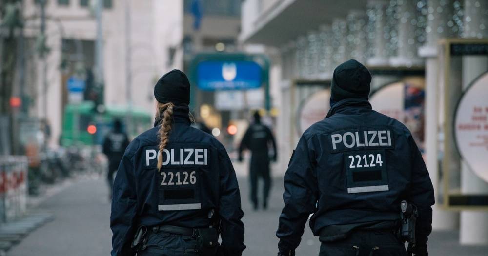 Австрийские полицейские устроили погоню за пьяным водителем фуры из России