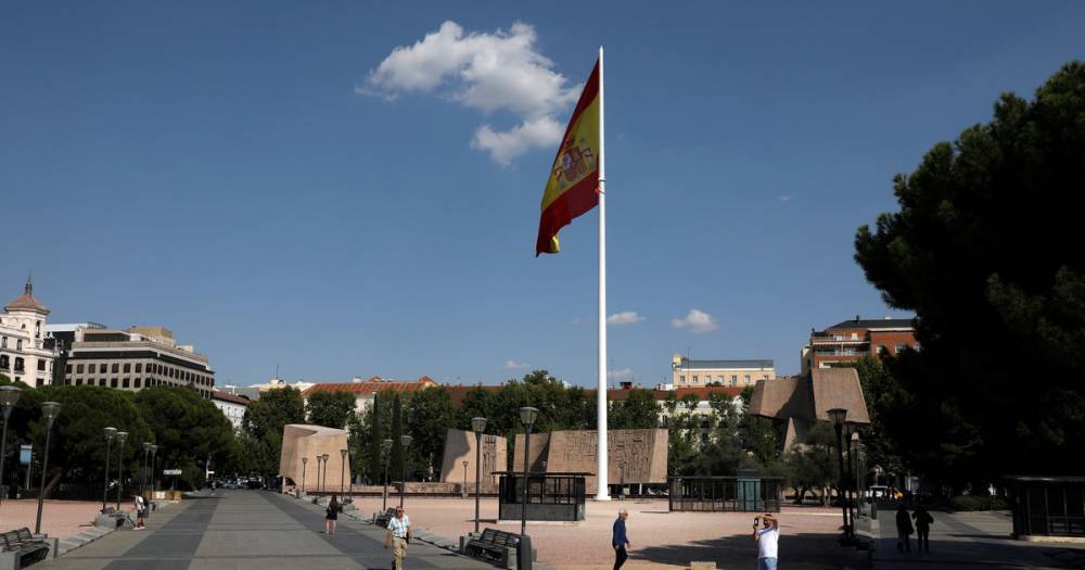 Суд Испании приостановил действие закона о референдуме в Каталонии