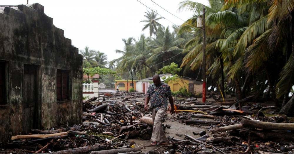Ураган "Ирма" может уничтожить дом-музей Хемингуэя во Флориде