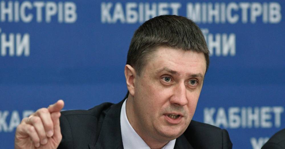 Вице-премьер Украины предложил брать со звёзд деньги за выступление в России