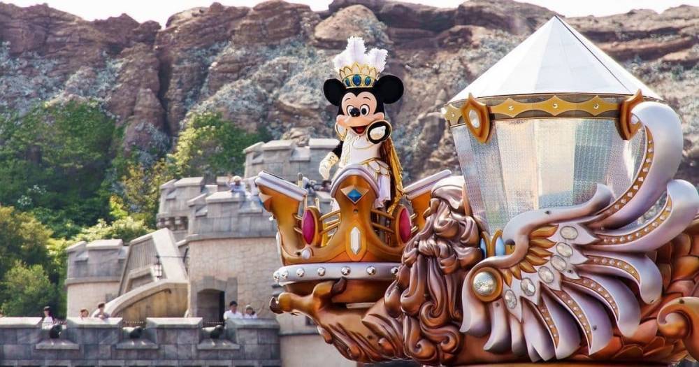 Миграционная служба не пустила девочку 9 лет на отдых в Disneyworld