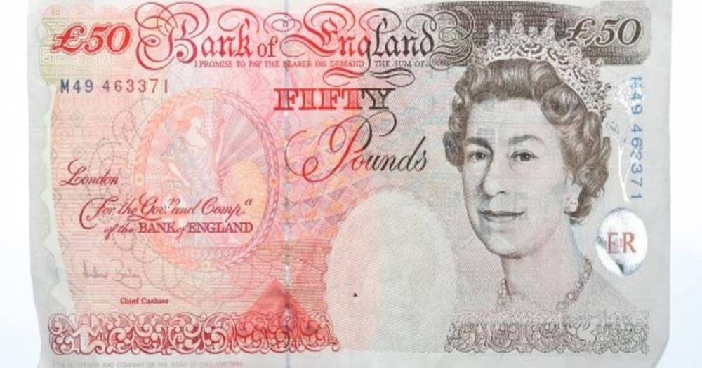 Банк Англии объявил о планах по созданию новой банкноты в £50 из полимера