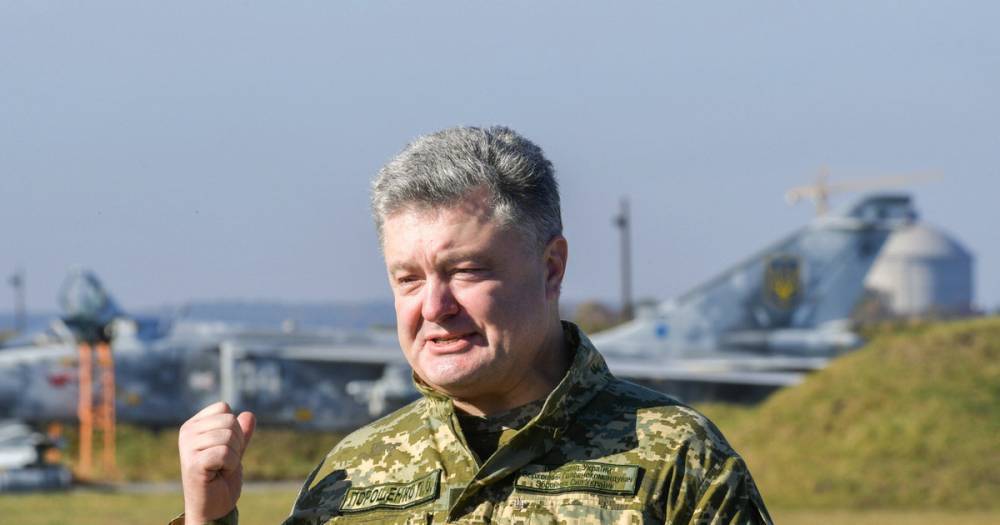 Порошенко пригрозил России украинской авиацией