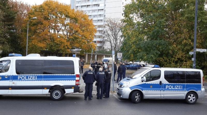 В Берлине преступники в масках ограбили инкассаторов