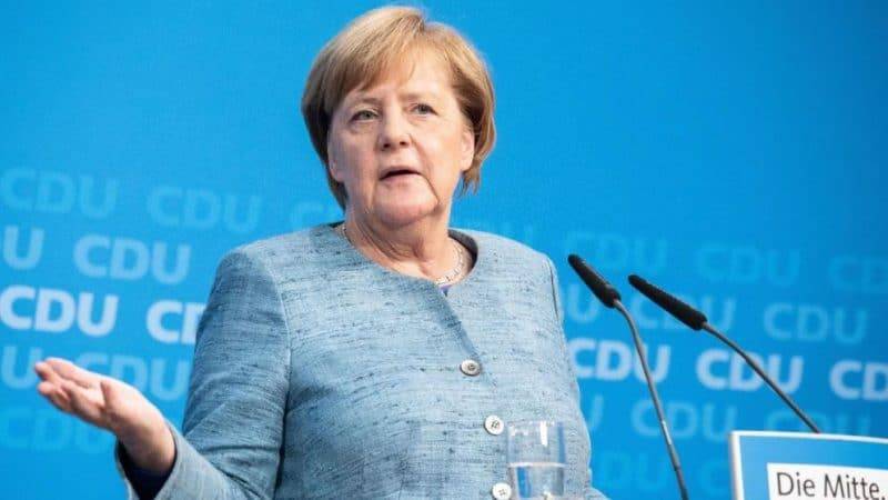 Меркель пытается избежать дизельного запрета во Франкфурте