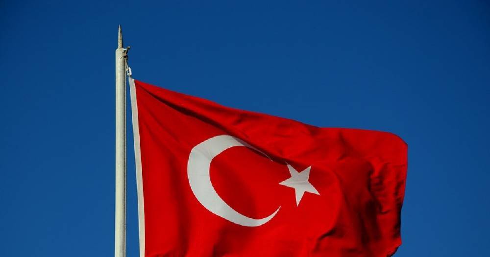 Парламент Турции продлил разрешение на использование военных в Сирии и Ираке