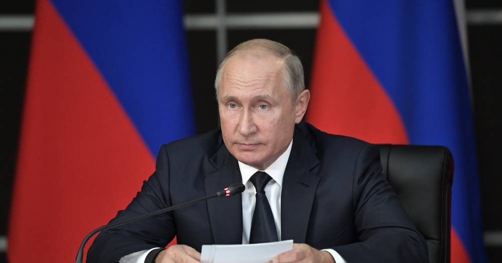 "Важное звено системы". Путин поздравил уголовный розыск со 100-летием