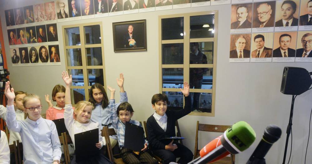 МИД провёл мастер-класс для юных дипломатов в детском городке "Мастерславль"