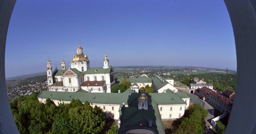 На Украине завели уголовное дело из-за передачи УПЦ МП зданий Почаевской лавры