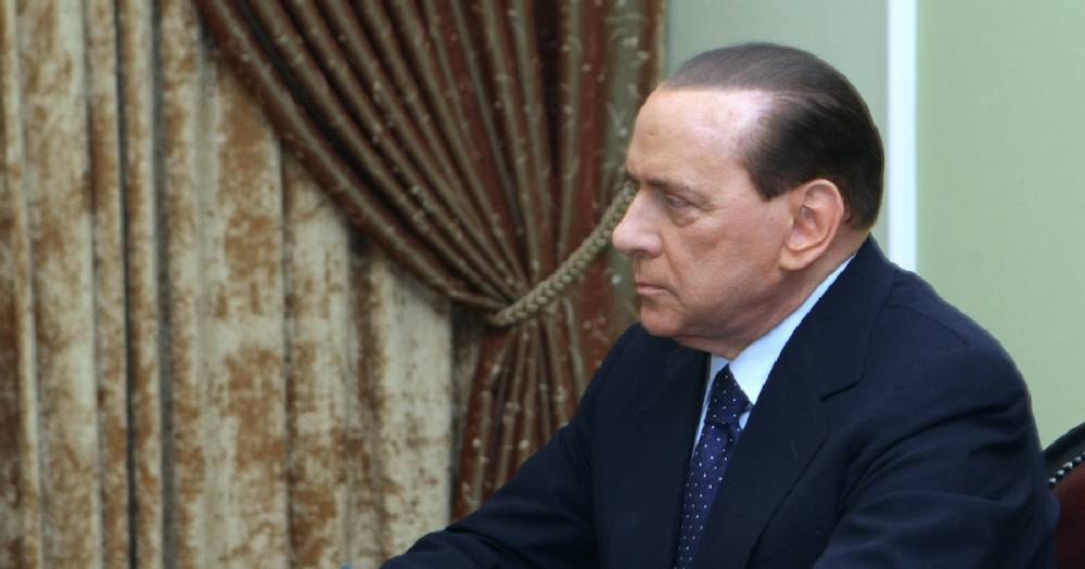 Берлускони предстанет перед судом по делу о лжесвидетельстве