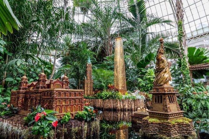 Миниатюрный город с железной дорогой — снова в Нью-Йоркском Ботаническом саду