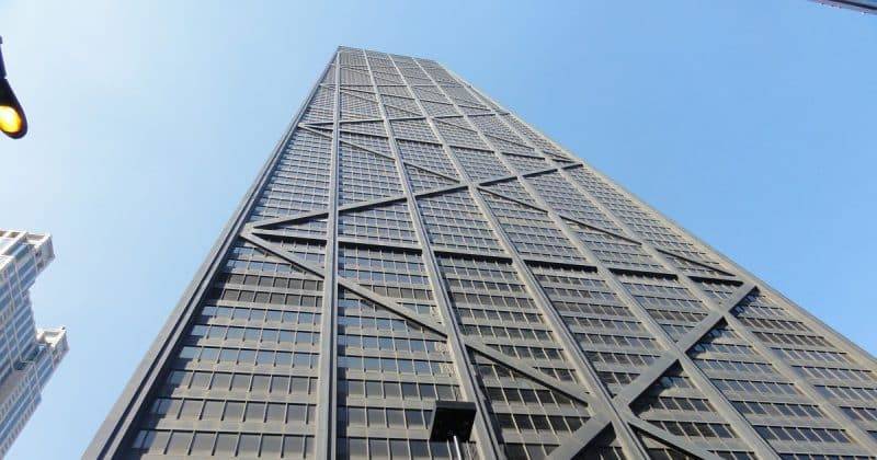 «Мы готовились к смерти»: лифт небоскреба в Чикаго пролетел вниз 84 этажа