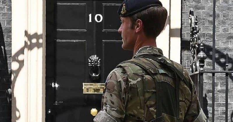 Стал известен секретный план подготовки британской армии к Brexit без сделки