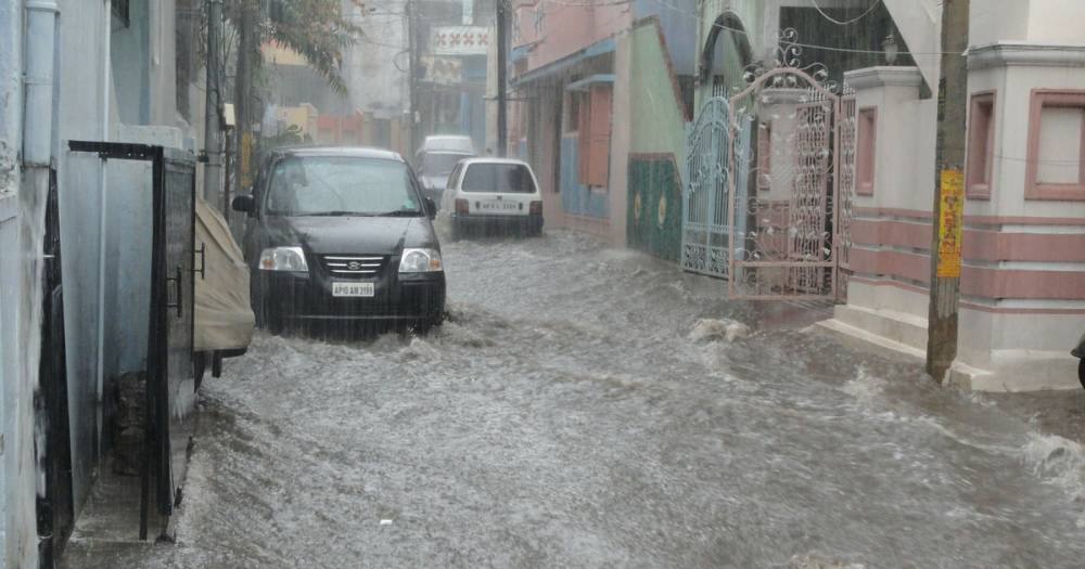 Число жертв при наводнении в Италии возросло до 30 человек