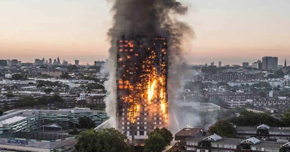 Бездушные британцы сожгли макет Grenfell Tower на вечеринке в Ночь Гая Фокса