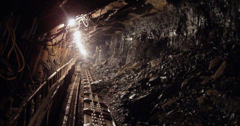 В заброшенной угольной шахте пропали 4 человек — ведутся поиски