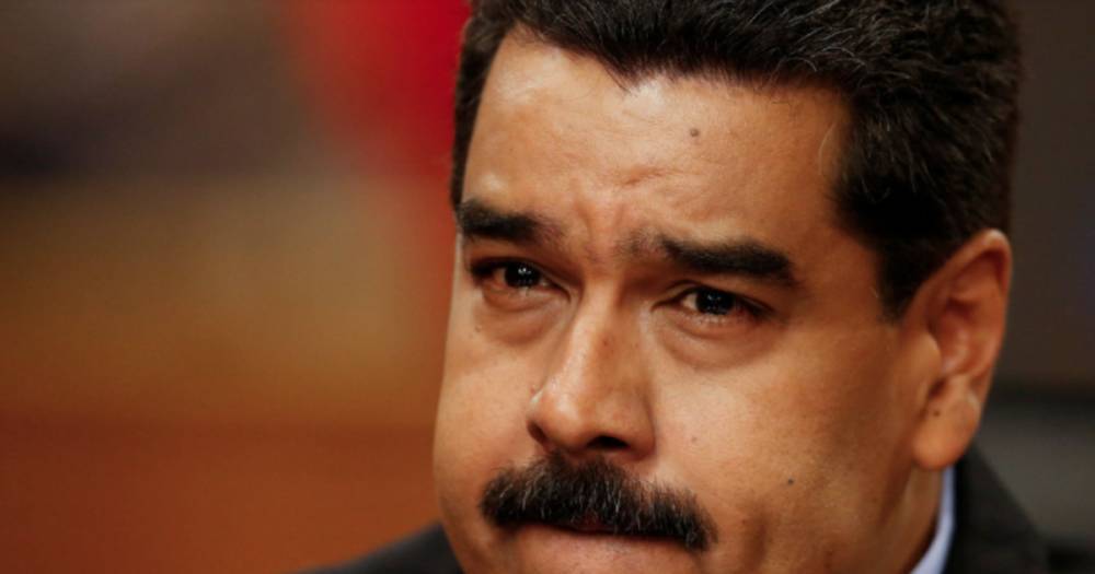 Мадуро намерен провести "мега-выборы" 22 апреля