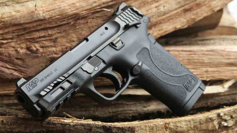 Новинки оружия 2018: Пистолет от Smith&amp;Wesson M&amp;P 380 SHIELD - topwar.ru