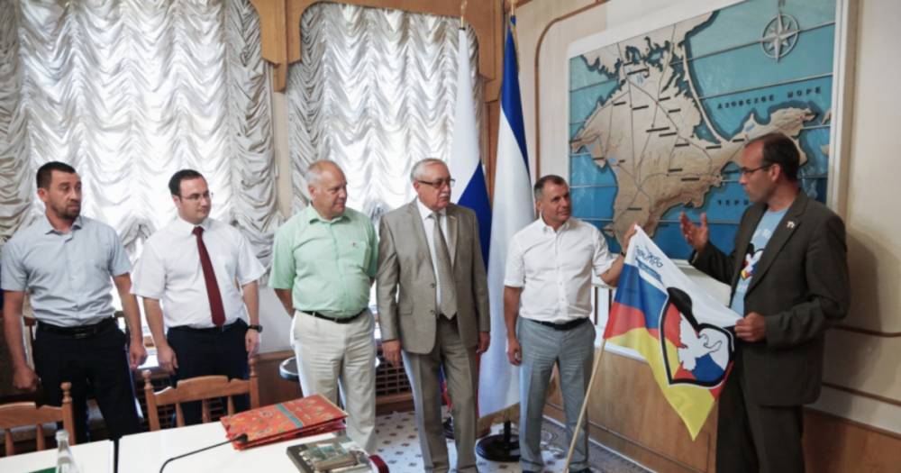 На Украине возбудили уголовное дело против немецких депутатов, посетивших Крым