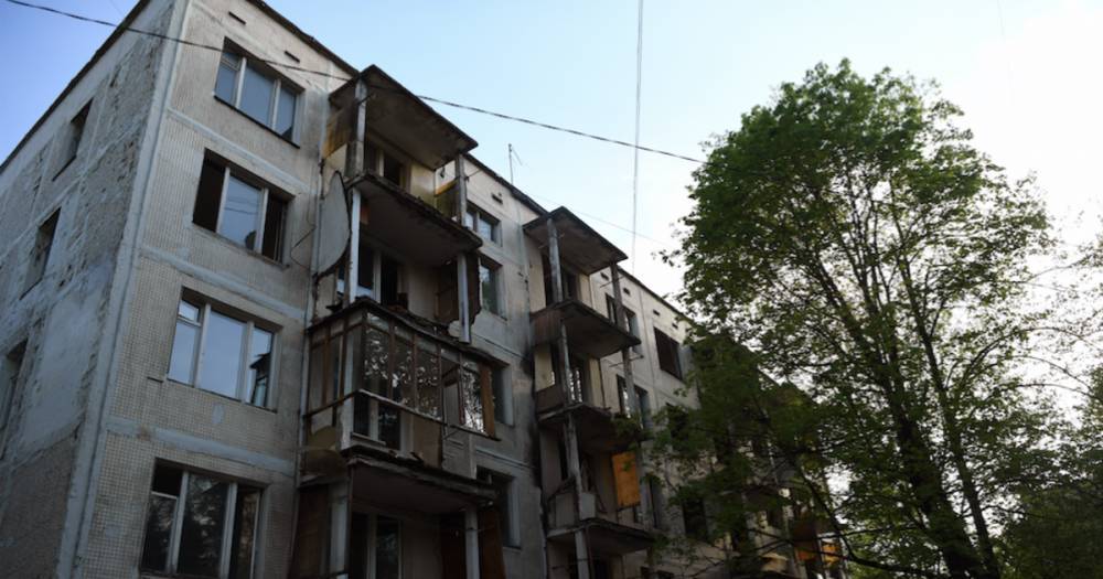 Медведев: Программа по расселению аварийного жилья завершится в ближайшие месяцы