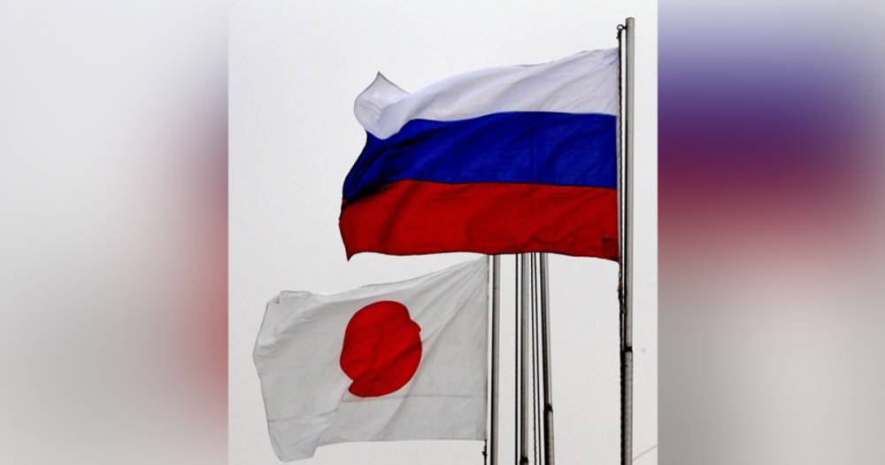 Российский посол рассказал, что вредит отношениям Москвы и Токио