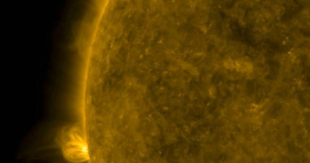 NASA показало, как бушевало Солнце в конце марта