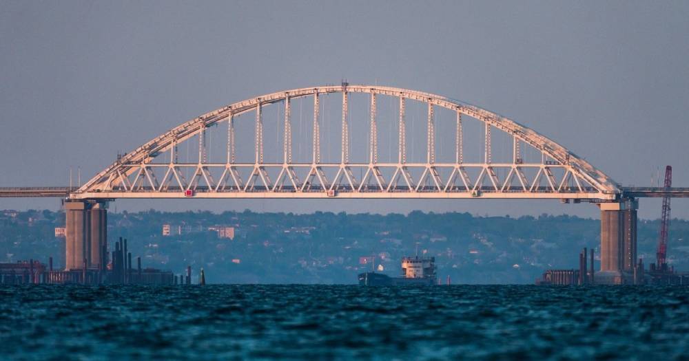 На Украине рассказали о "проблемах" России с Крымским мостом