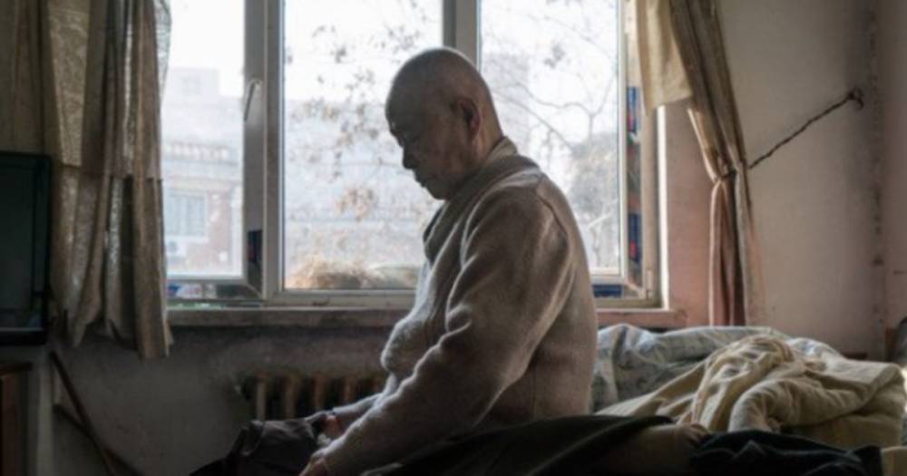 В Китае 85-летний пенсионер просил усыновить его, боясь одиночества