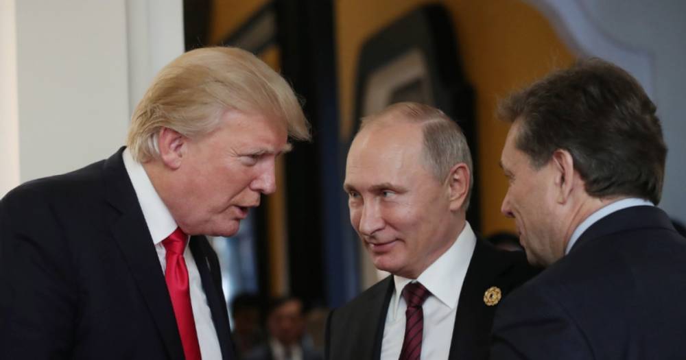 Трамп поздравил Путина со вступлением в должность президента России